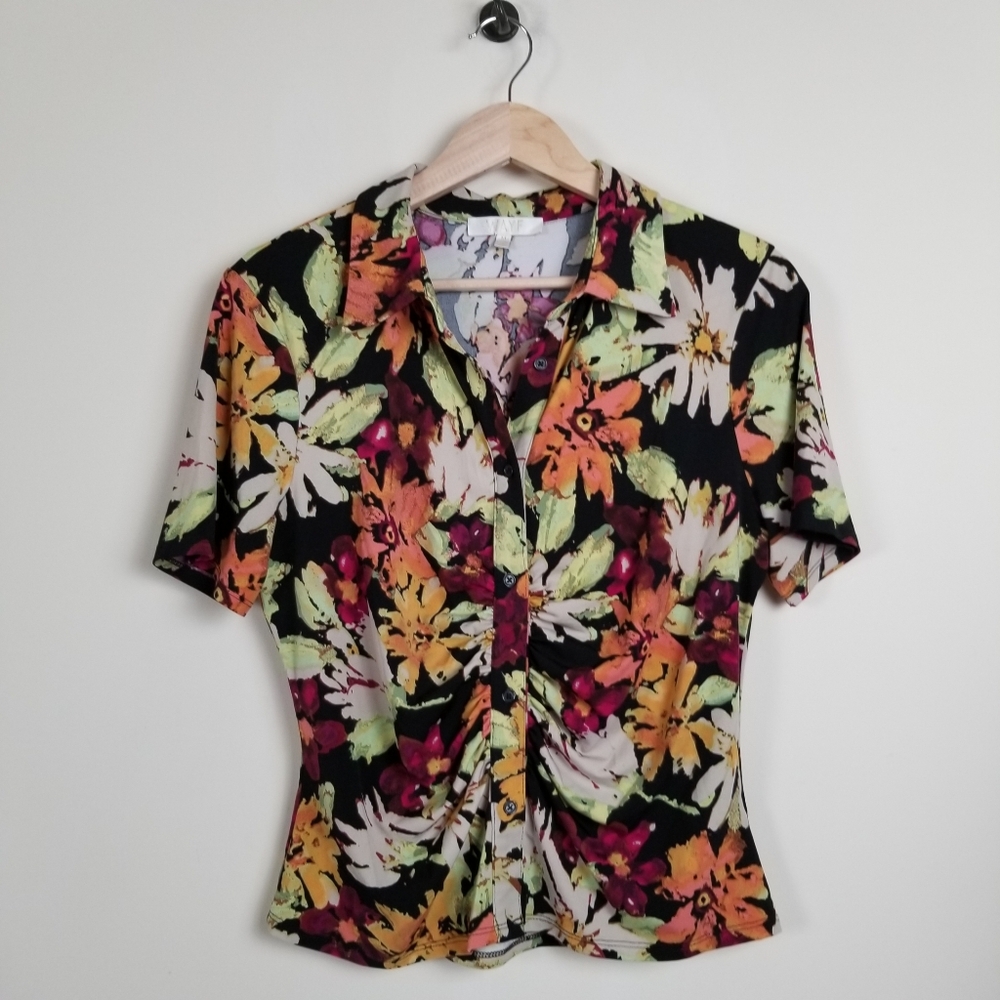 Wayf Short Sleeve Ruched Button Front Floral Top Size Medium